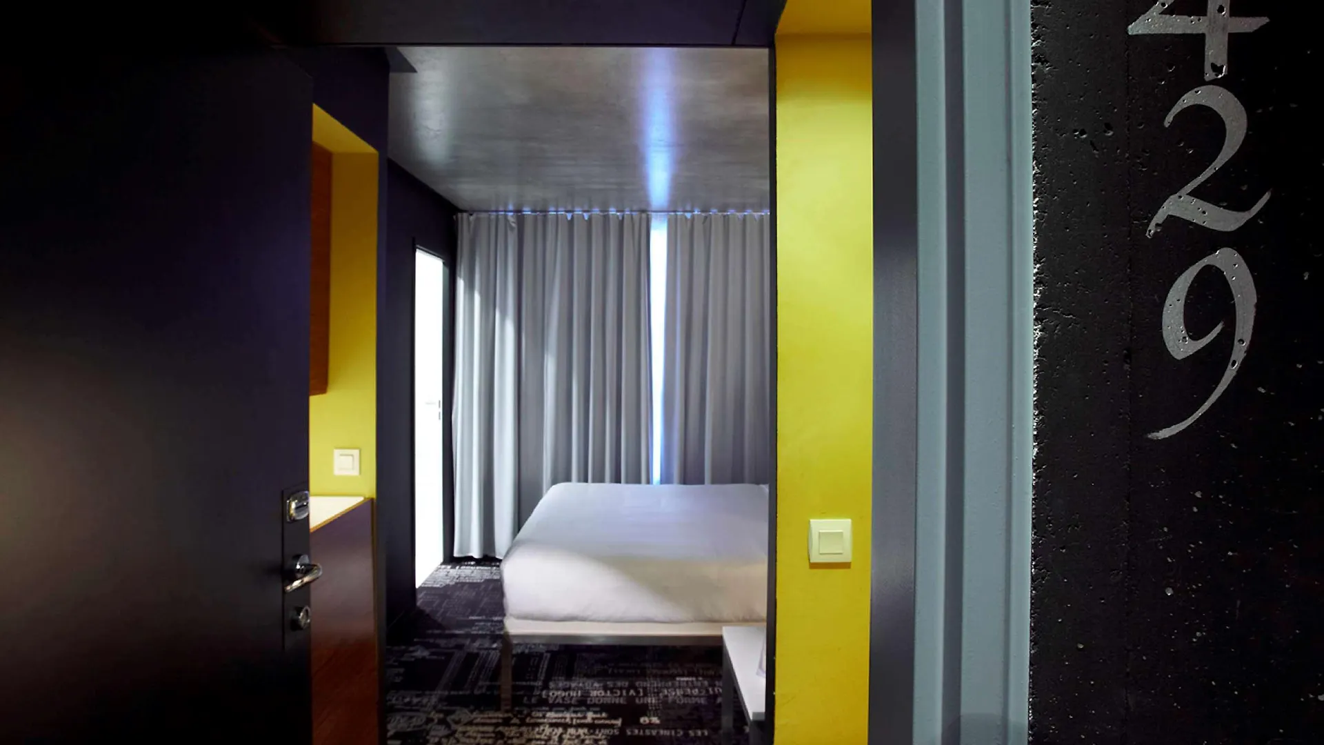 Mama Shelter Paris East Otel